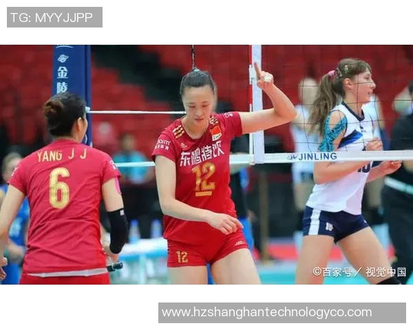 上海排球队在选拔赛中以65分稳居积分榜首位展现强劲实力