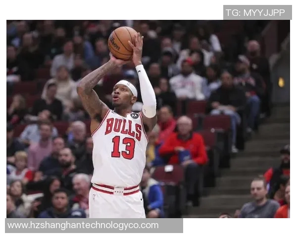 雄鹿与太阳激战360直播全程回顾精彩瞬间与战术分析